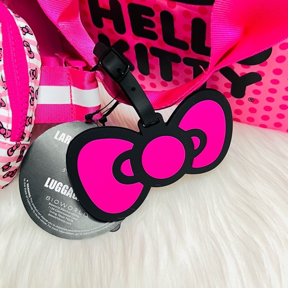 Hello Kitty Travel Tote Bag - Picture 4 of 8